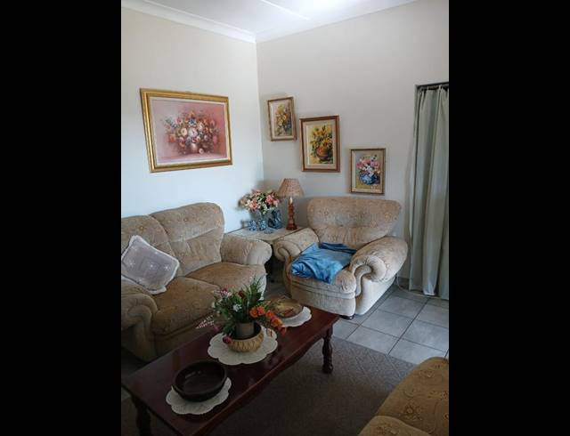 2 BEDROOM PROPERTY TO RENT IN OUDEDORP
